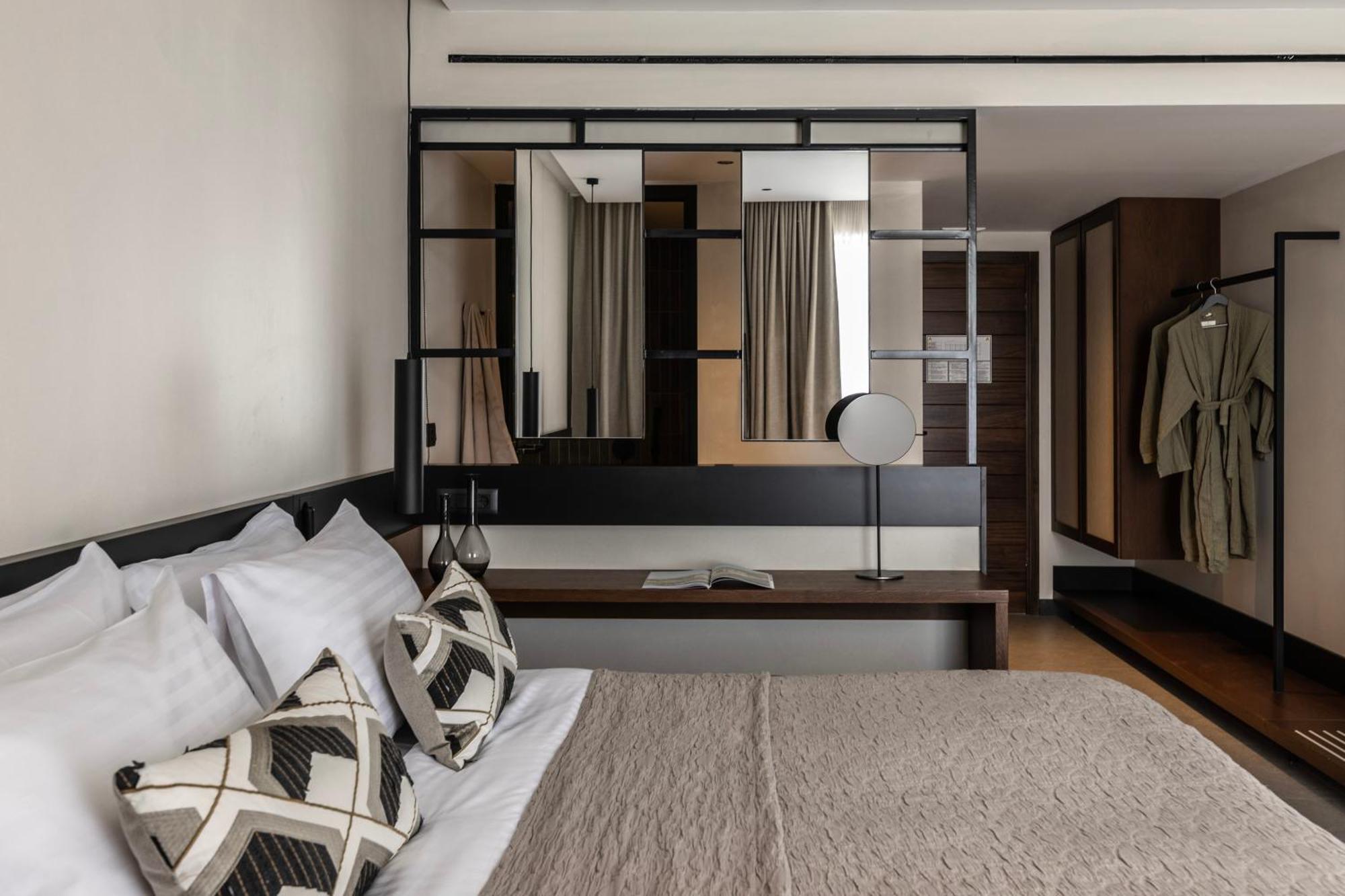 King Jason Zante - Designed For Adults 5*