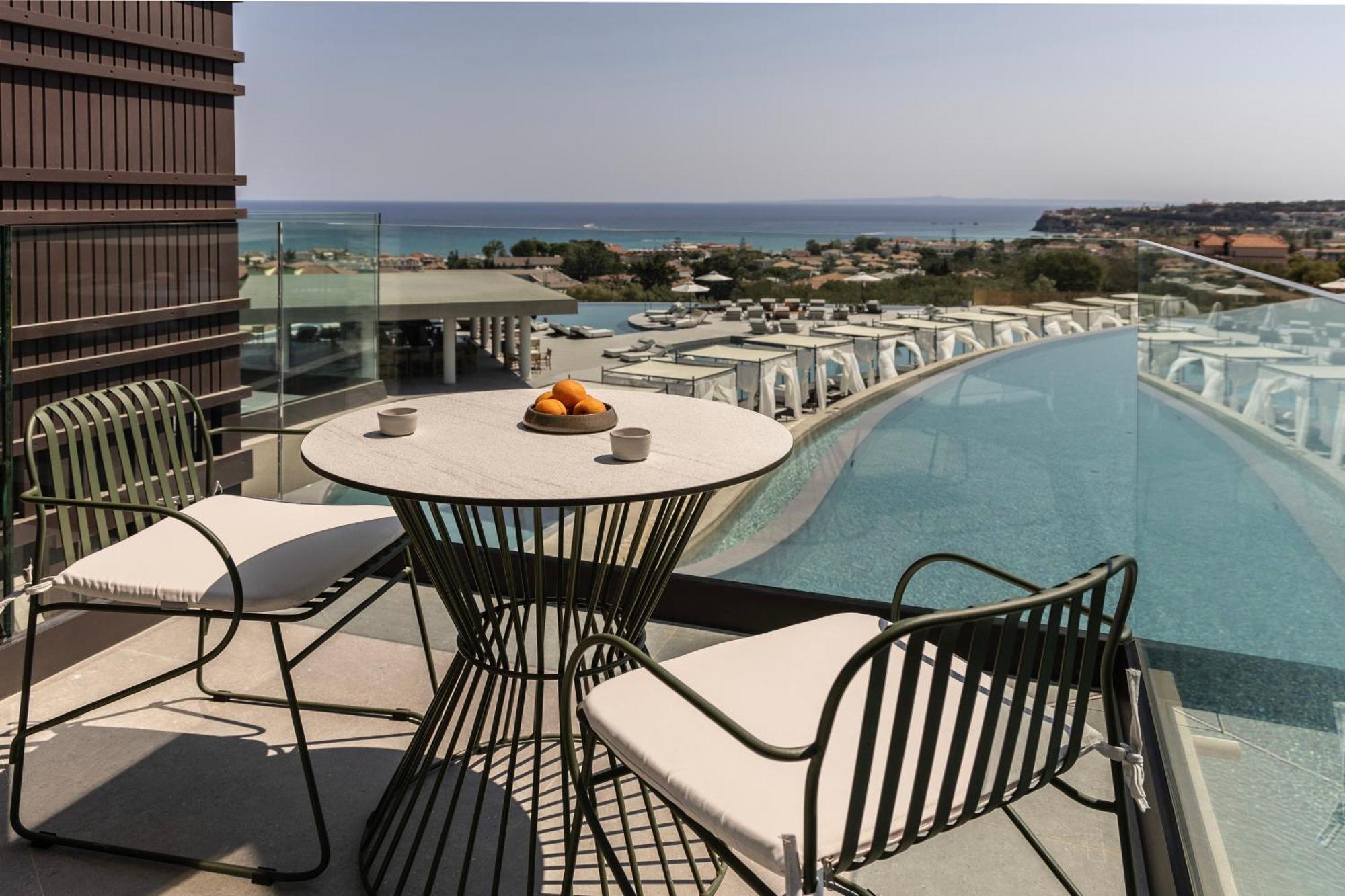 King Jason Zante - Designed For Adults Planos (Zakynthos)